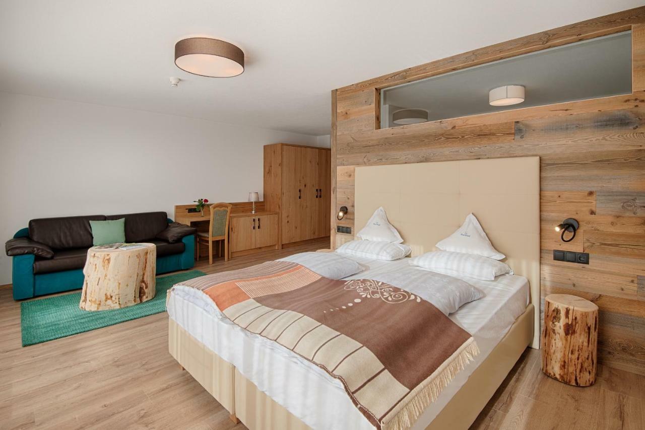 Hotel Kristall Falzes Luaran gambar